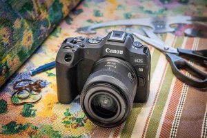 Canon EOS R8